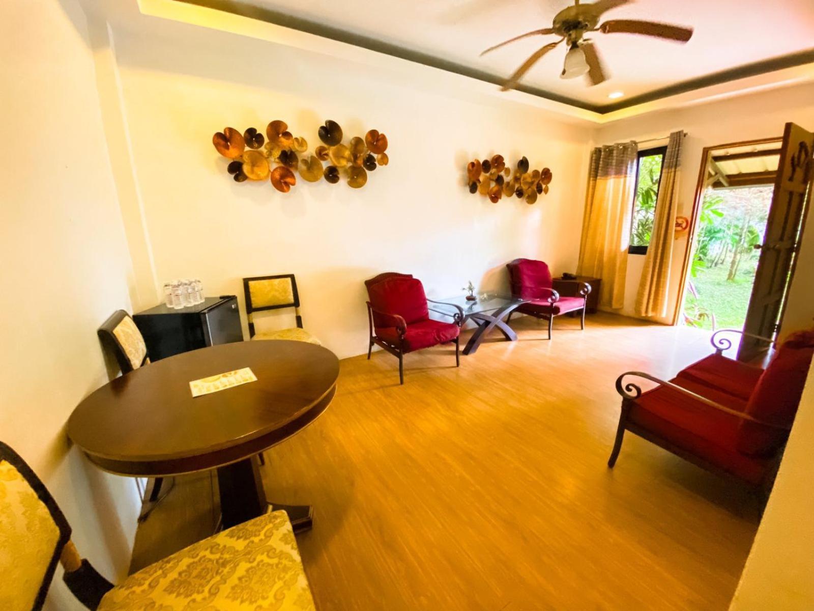 Hortz Hotels And Resorts Tagaytay City Kültér fotó
