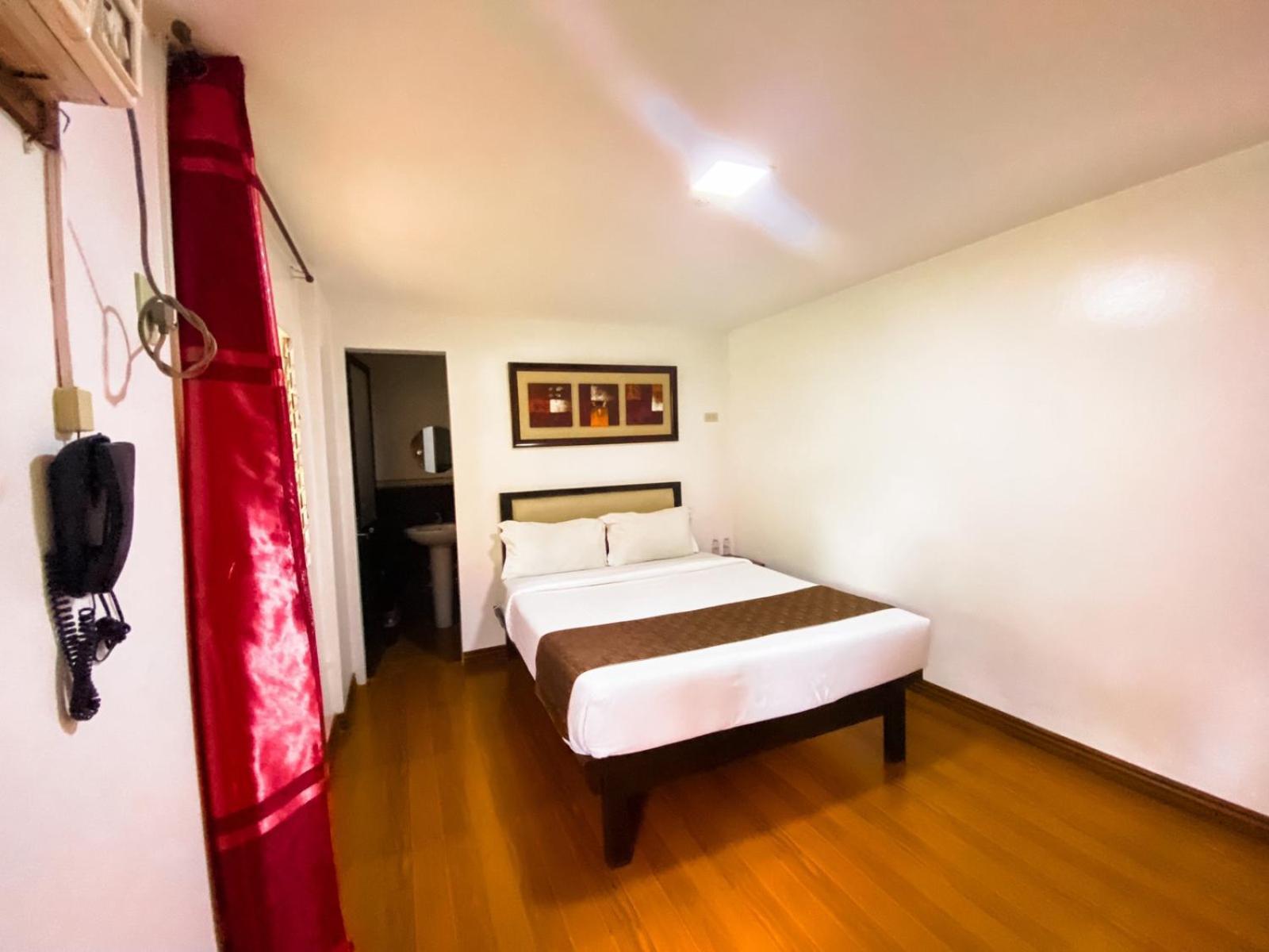 Hortz Hotels And Resorts Tagaytay City Kültér fotó